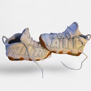 NIKE UPTEMPO white/ blue